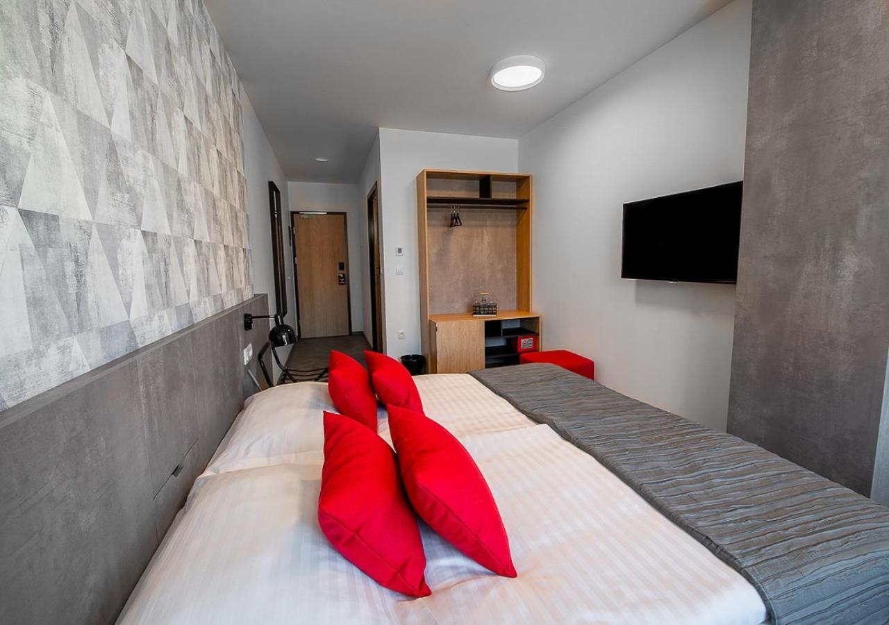 Urban Ring Hotel 卢布尔雅那 外观 照片